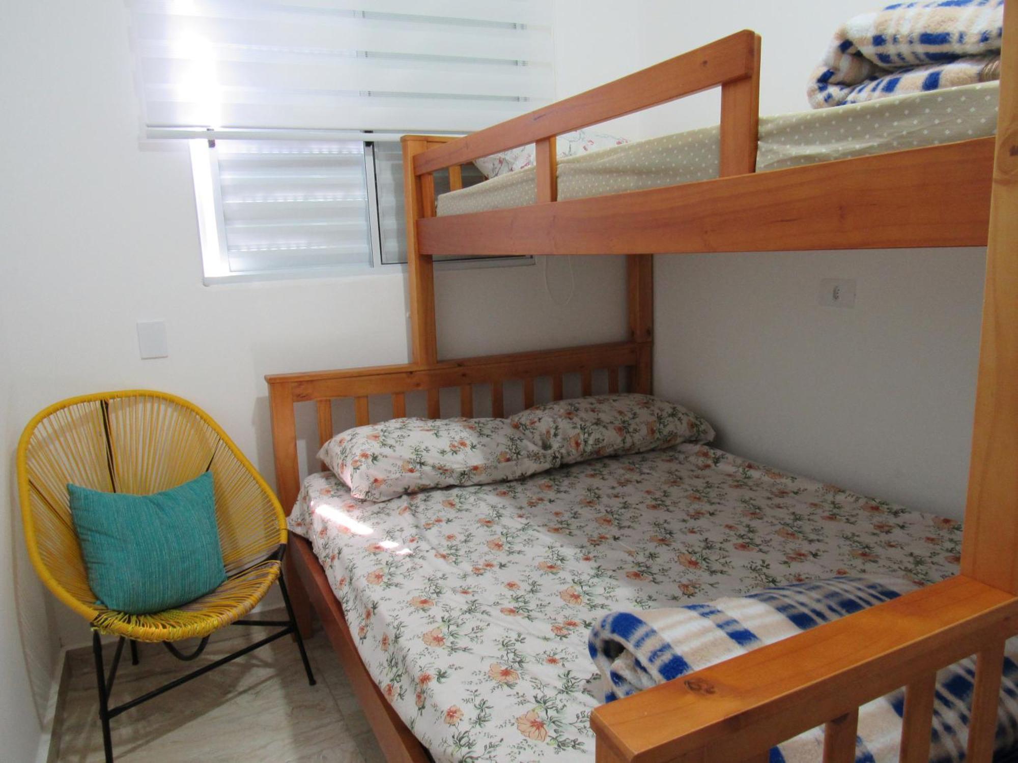 Vitoria Hostel กัวรูยุส ภายนอก รูปภาพ